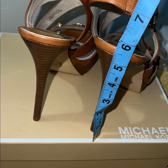 NIB Michael Kors Luggage Candace Platform Sandals - Picture 6 of 16
